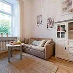 Old Town Wawel Ii Premium